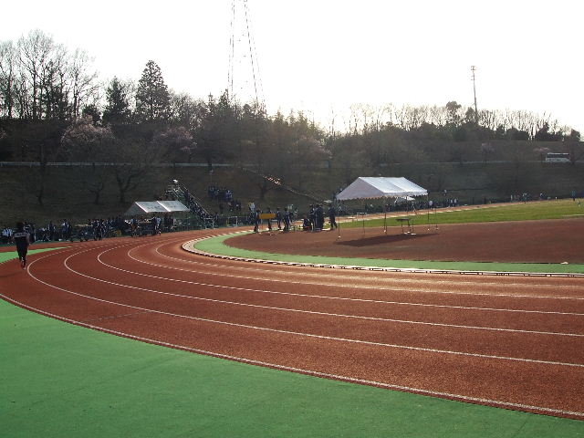 ���m�ڑ�w�̗��㋣�Z��